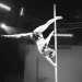 L'insegnante Isabella Valenzano durante un'esibizione di Pole dance